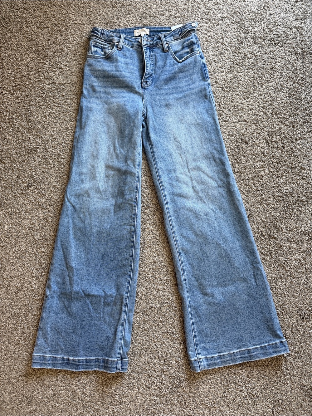 High-Rise Light Blue Wide-Leg Jeans for Women